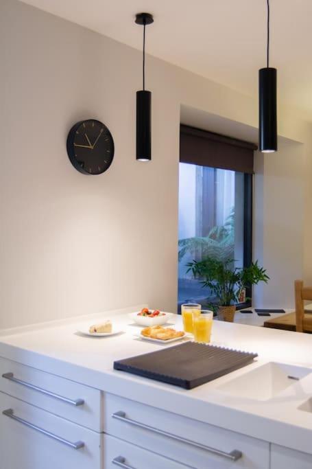 Edge14- Spacious, Stylish And Near The Beach! New Quay Zewnętrze zdjęcie